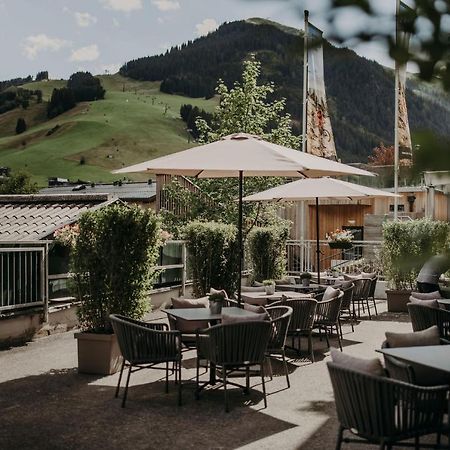 Hotel View - Incl Joker Card In Summer Saalbach-Hinterglemm Eksteriør billede